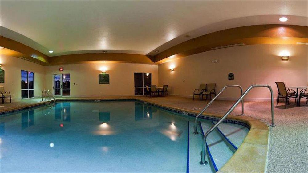 Links Bos Landen & Of Pella, Trademark By Wyndham Hotel